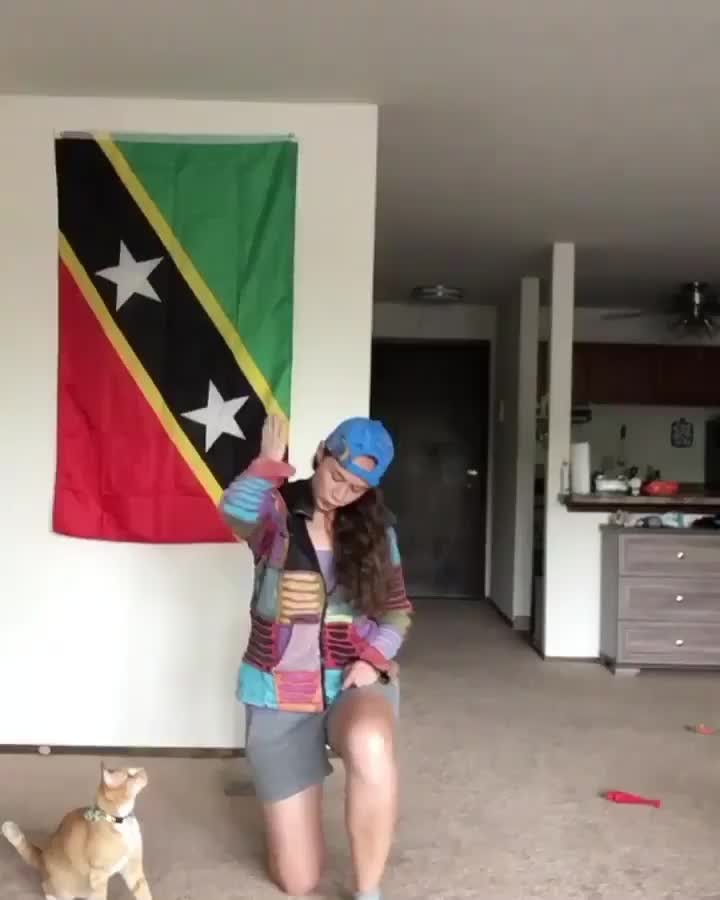 From @kits_and_tricks: “The suspense is over!! This is the balancing trick we’ve...