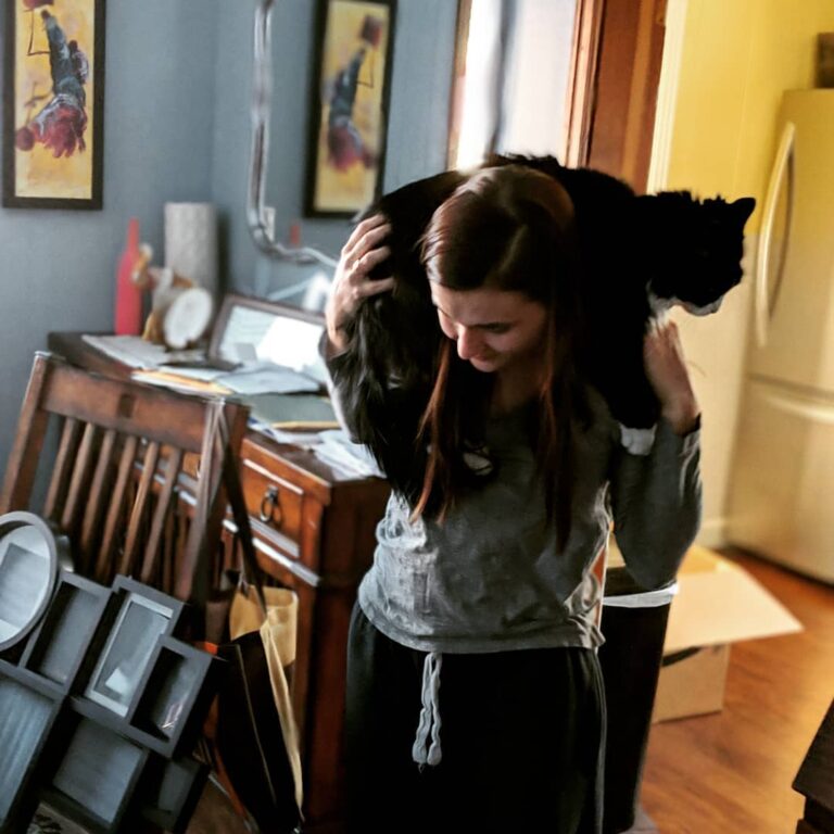 Because bloopers are funny. Here’s the outtakes from my kitty