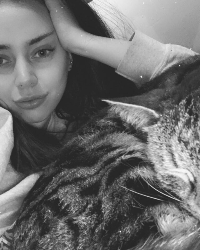The laziest of afternoons sorry not sorry for the pet spam