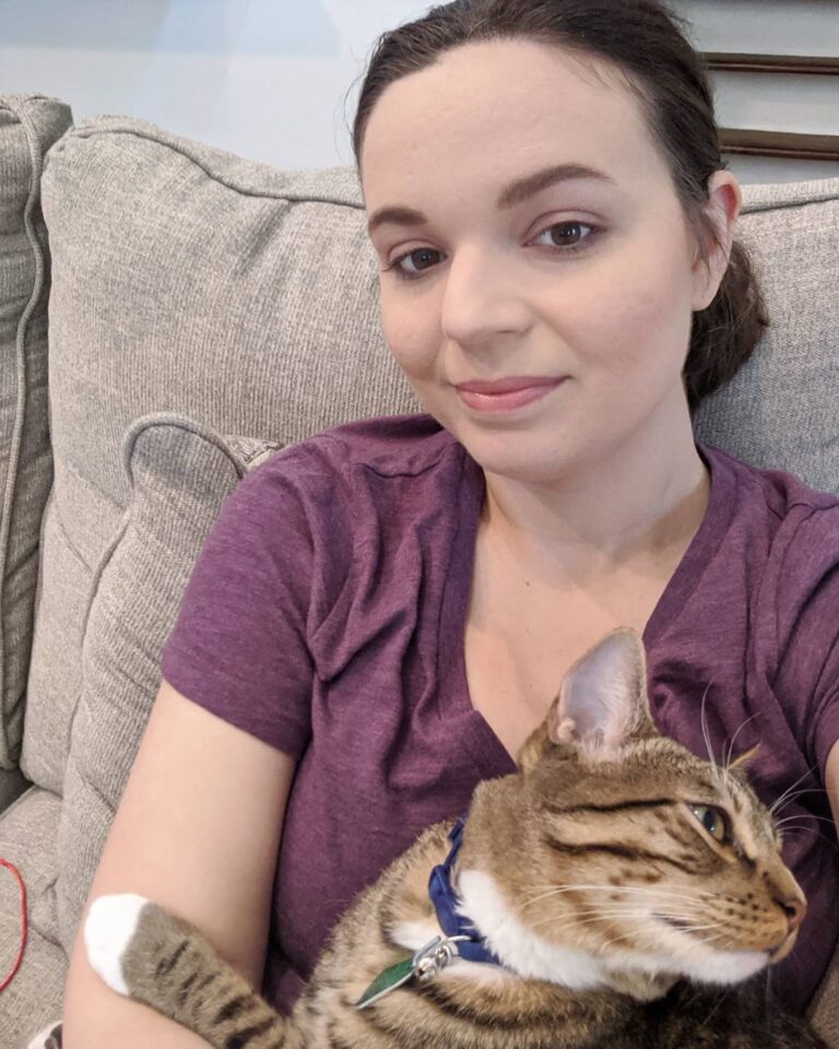 Snuggle kitty